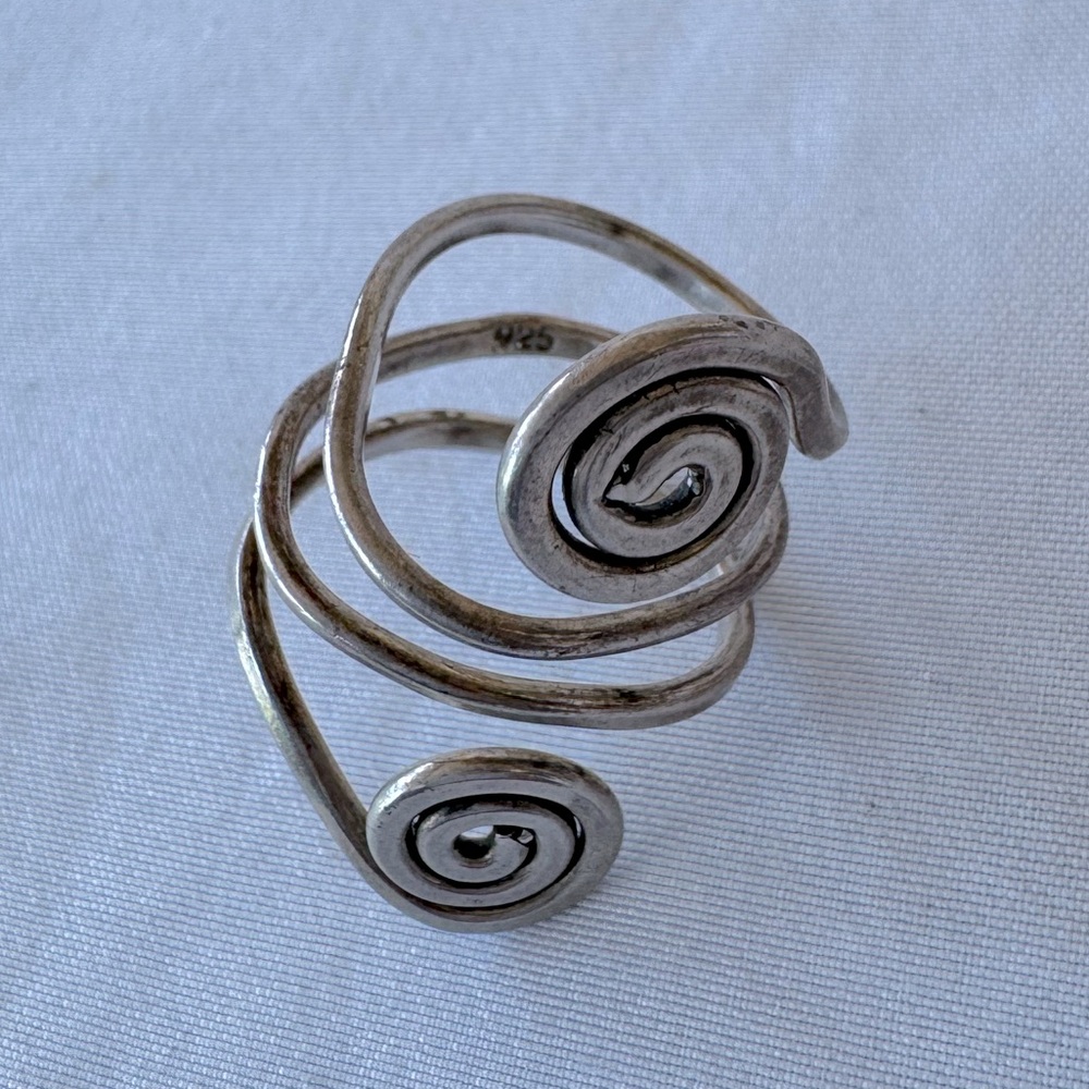 Silver Statement Ring With Spiral Design - image 4